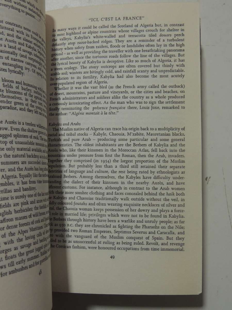 A Savage war Of Peace: Algeria 1954-1962- Alistair Horne