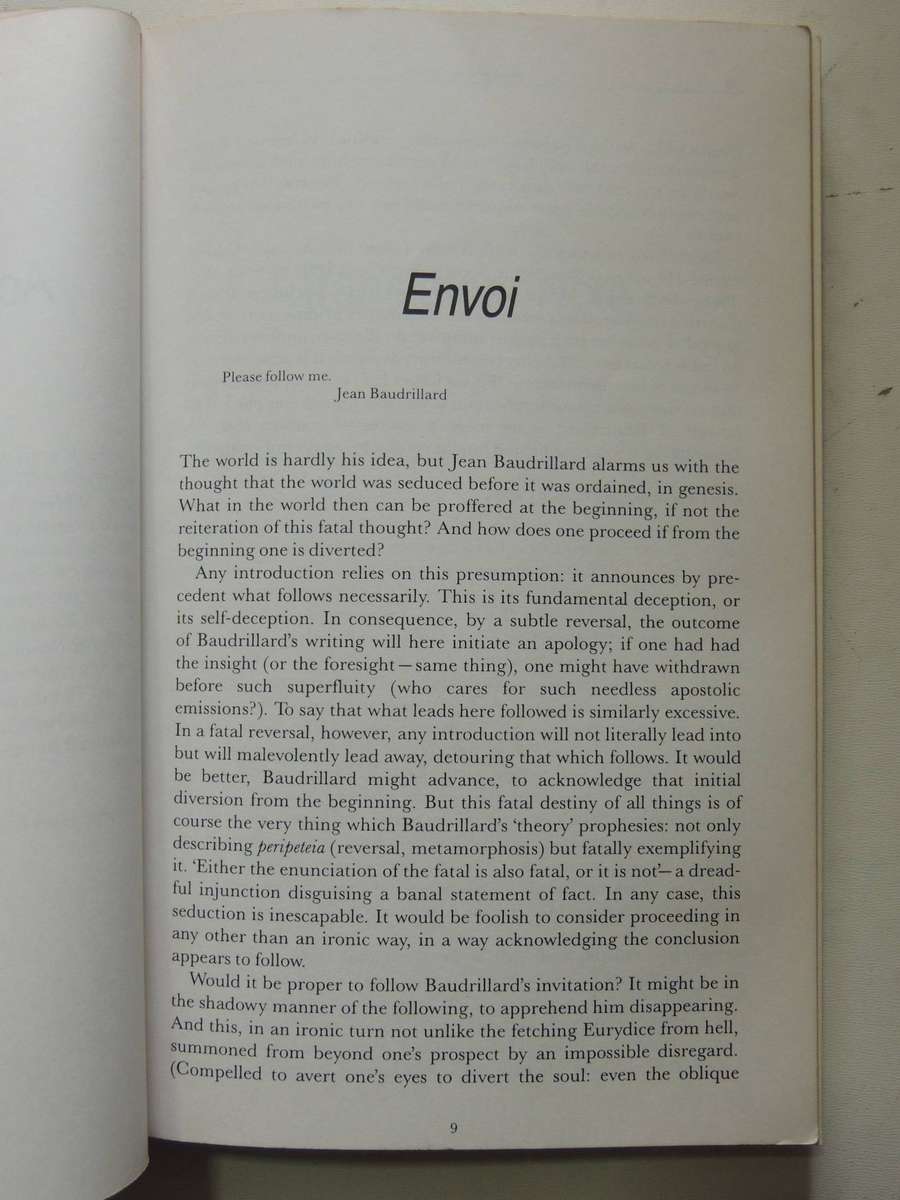 Revenge Of The Crystal: Selected Writings On The Modern Object & Its Destiny, 1968-83Jean Baudrilla