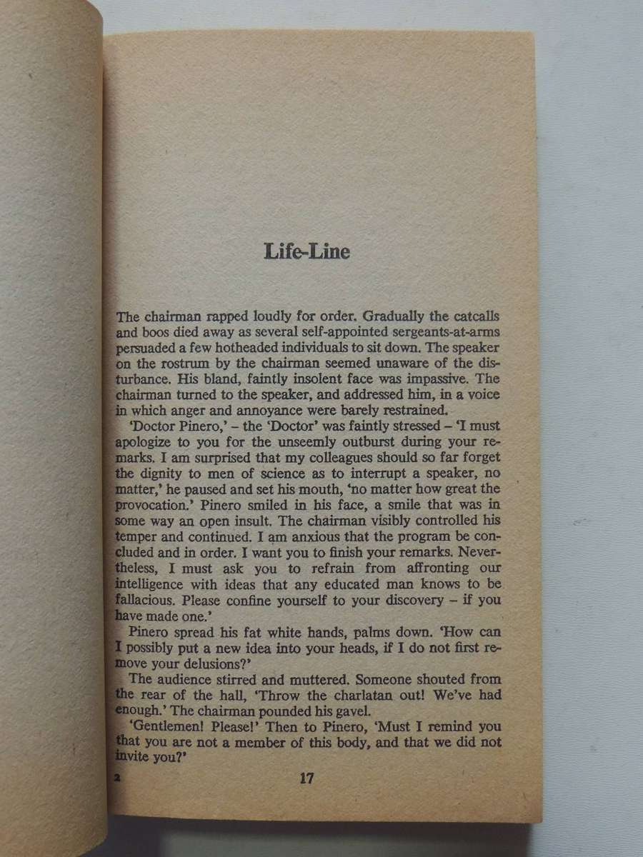 The Past Through Tomorrow Vols 1 & 2 -  Robert A. Heinlein