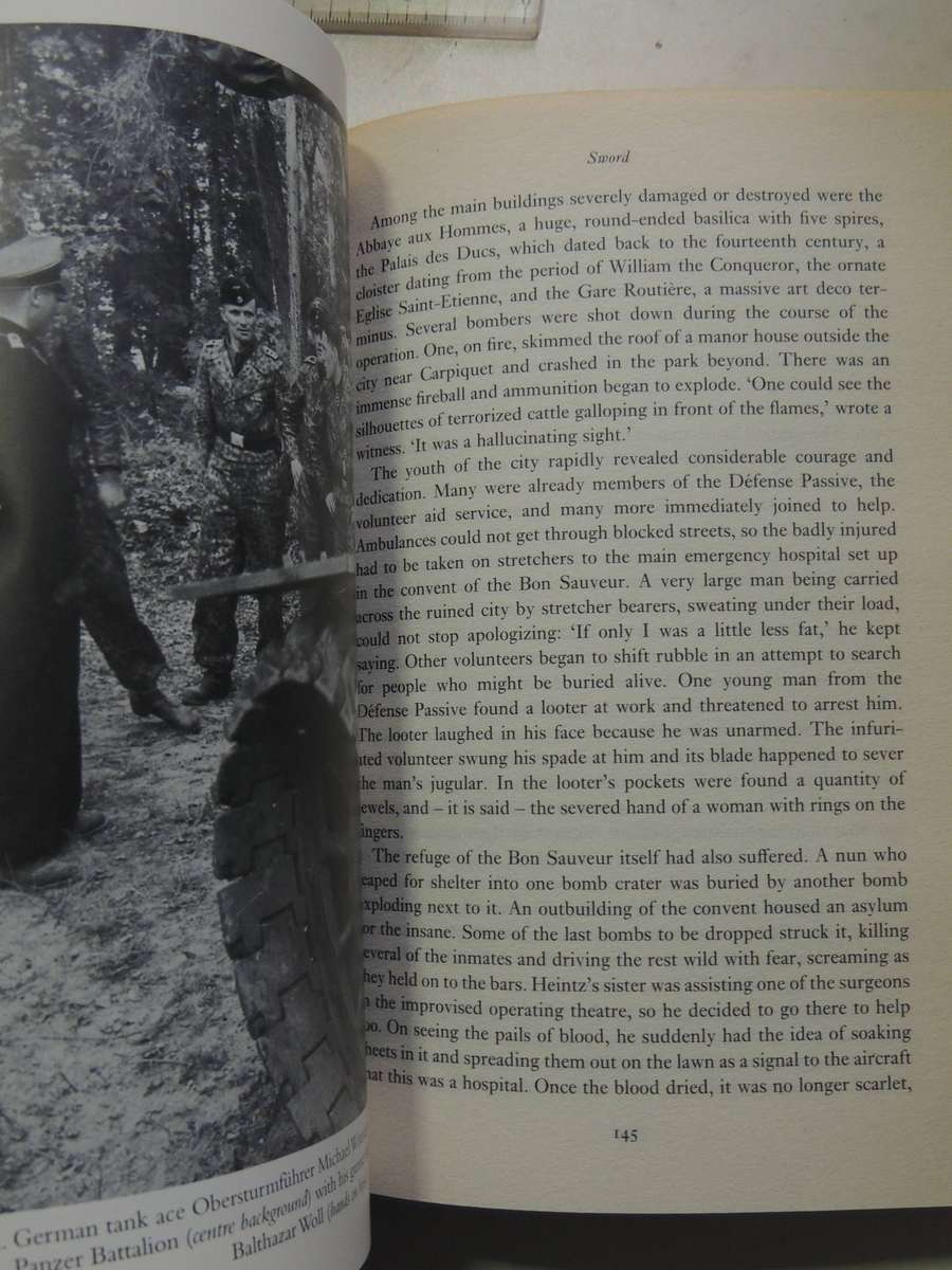 The D-Day: The Battle For Normandy- Antony Beevor