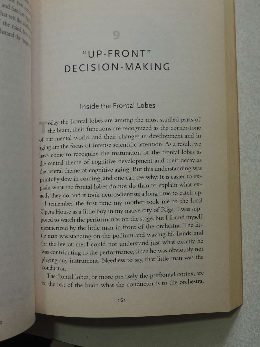 The Wisdom Paradox: How Your Mind Can Grow Stronger As Your Brain Grows Older - Elkhonon Goldberg