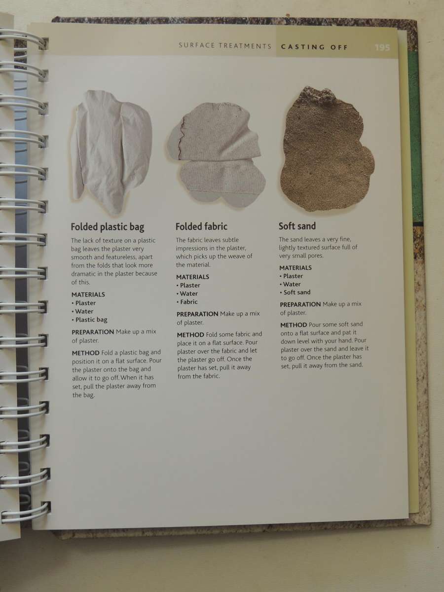 The Sculptor's Bible: The All-Media Reference To Surface Effects & How To Achieve Them  John Plowman