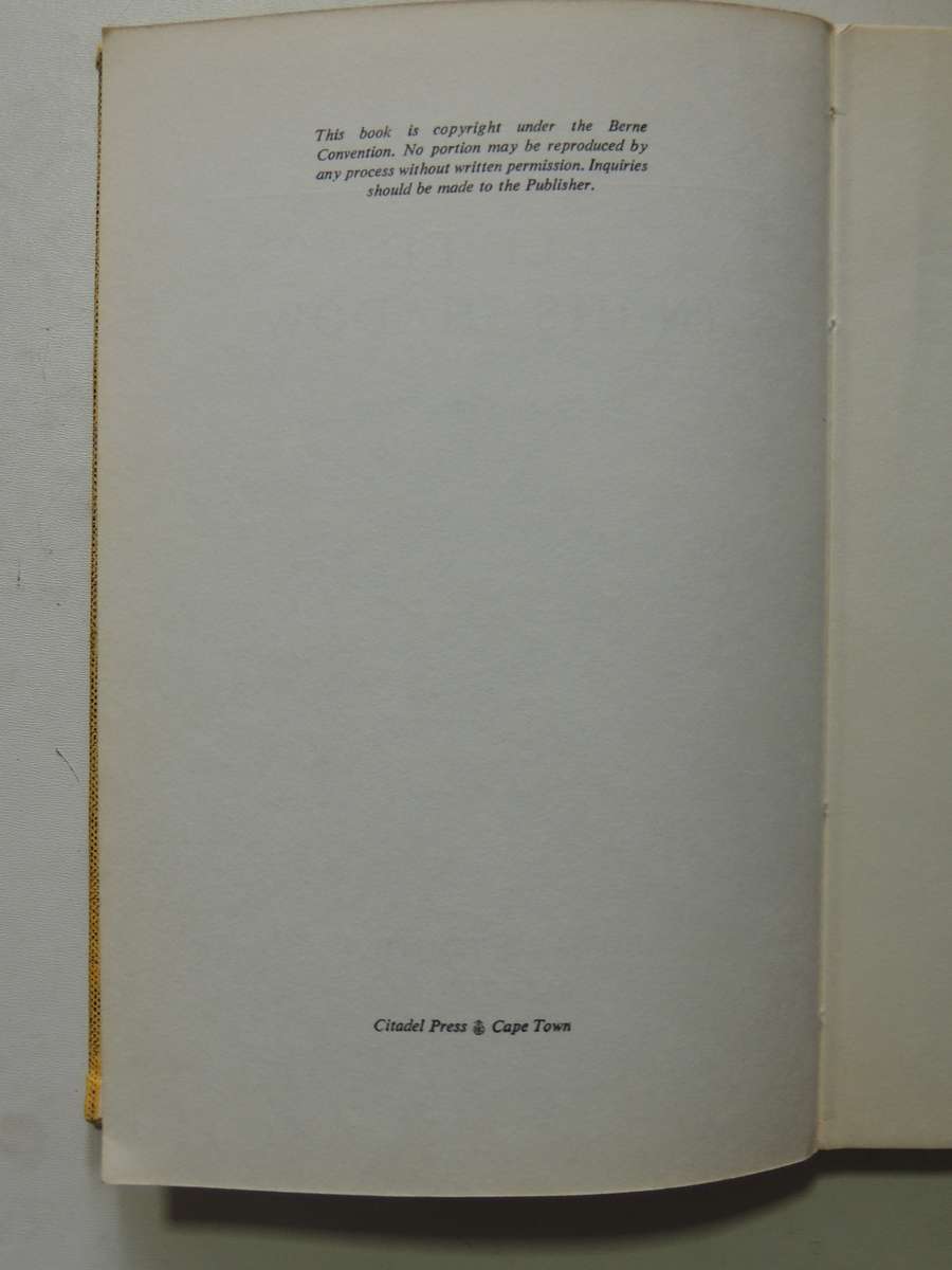 I Lived In His Shadow: My Life With General Smuts - Kathleen Mincher