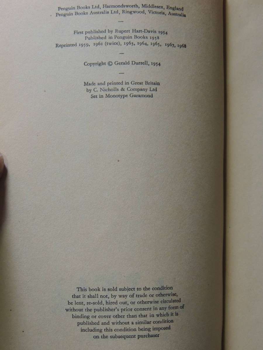 The Bafut Beagles - Gerald Durrell