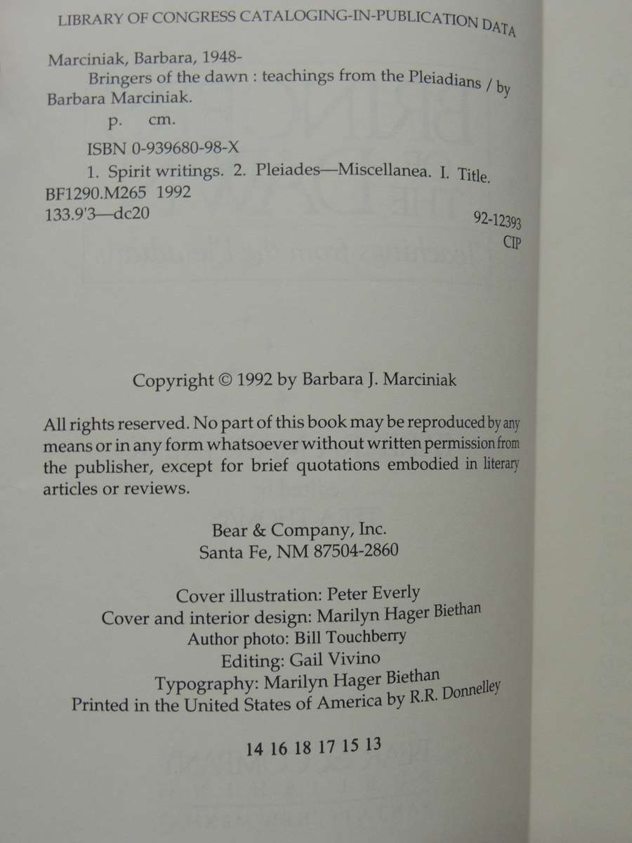 Bringers Of The Dawn: Teachings From The Pleiadians - Barbara Marciniak