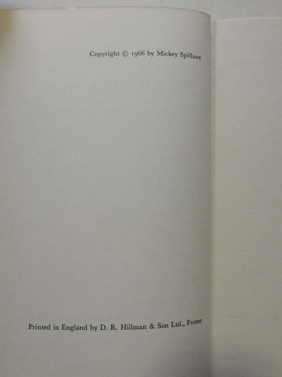 The Twisted Thing - Mickey Spillane    1st UK Edition 1966