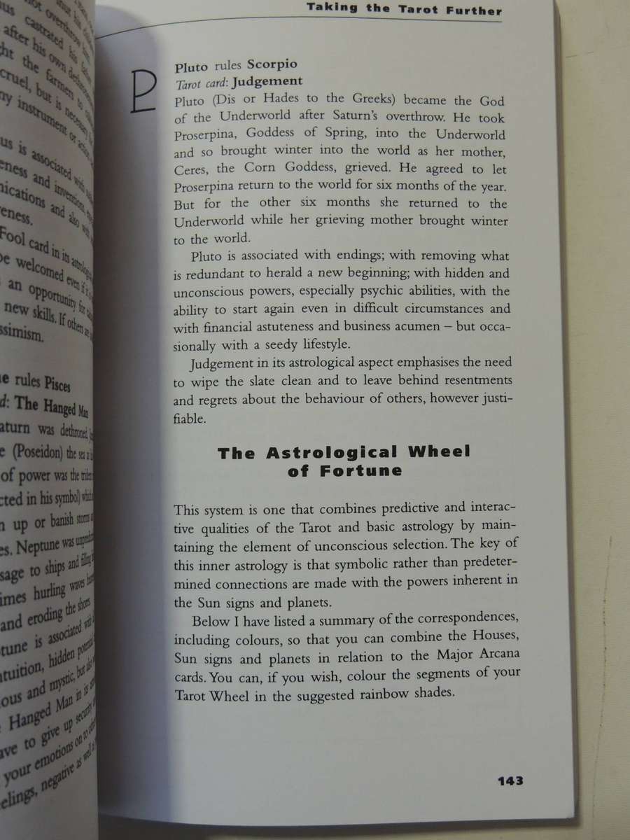 Complete Book Of Tarot- Cassandra Eason
