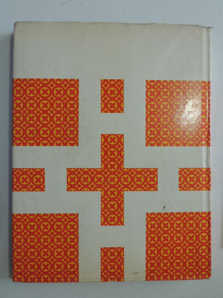 David Hicks on Decoration with Fabrics - David Hicks