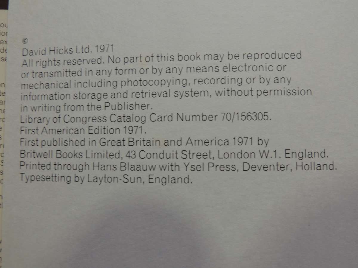 David Hicks on Decoration with Fabrics - David Hicks