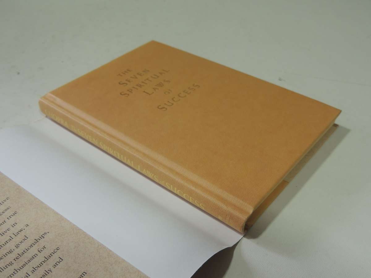 The Seven Spiritual Laws Of Success: A Practical Guide To The Fulfilment Of Your Dreams Deepak Chopr