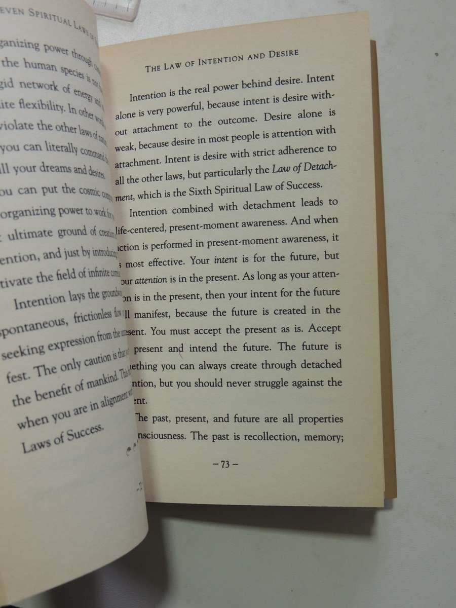 The Seven Spiritual Laws Of Success: A Practical Guide To The Fulfilment Of Your Dreams Deepak Chopr