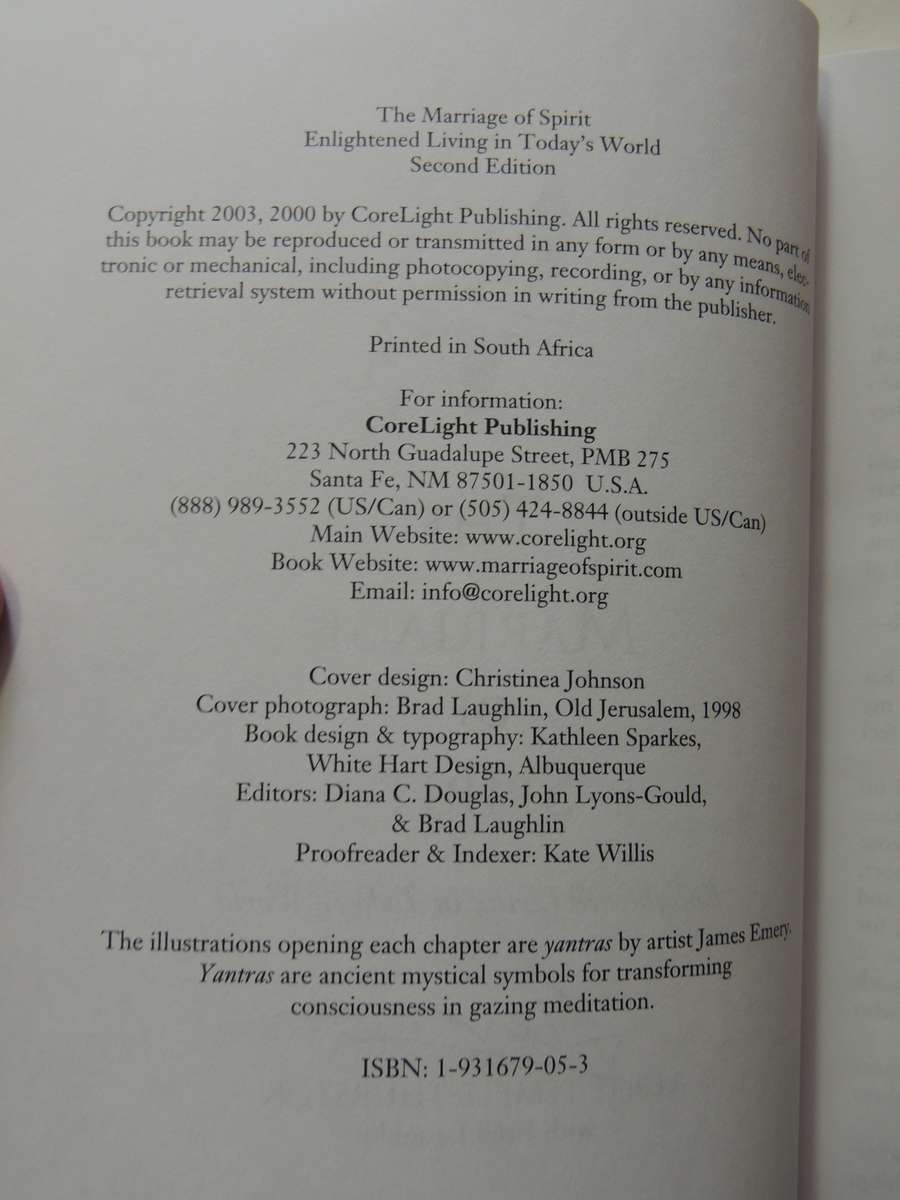 The Marriage of Spirit - Enlightened Living in Today`s World - Leslie Temple-Thurston    SIGNED