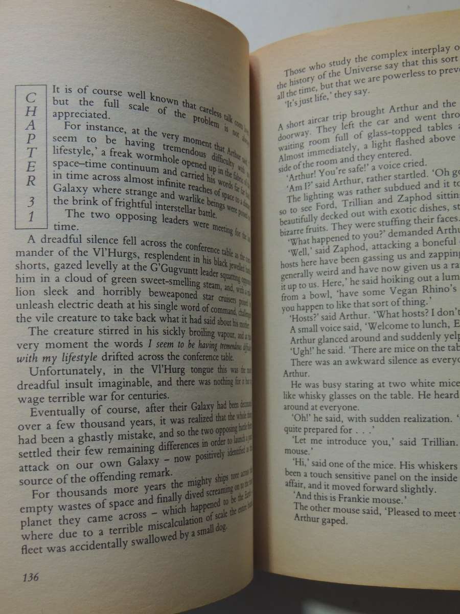 Hitchhiker's Guide nto the Galaxy, A Trilogy in Four Parts - Douglas Adams  1992 HC
