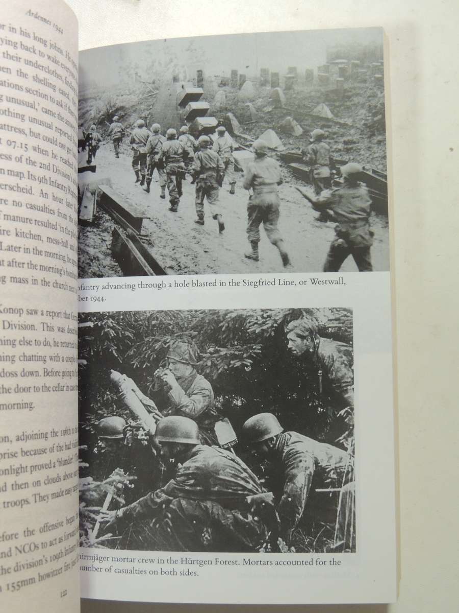 Ardennes 1944: Hitler's Last Gamble - Antony Beevor