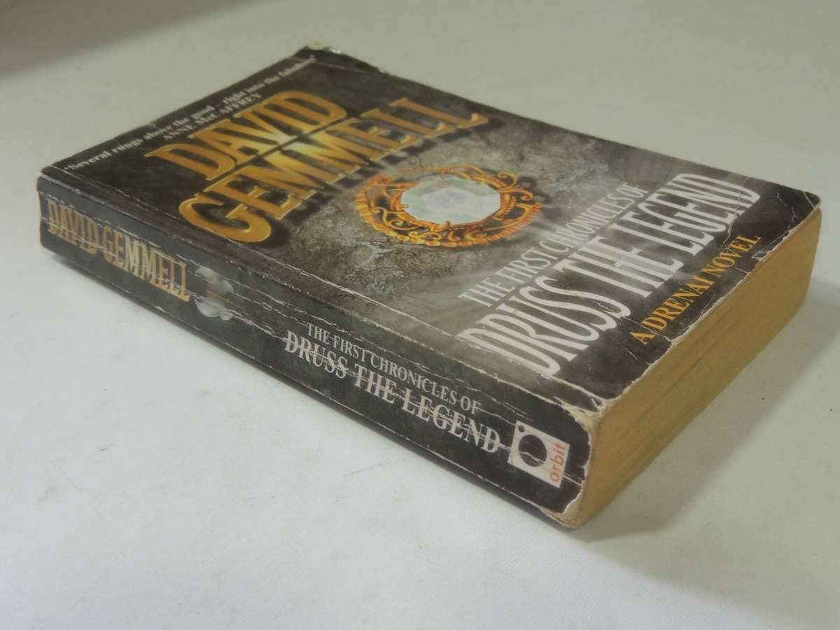 The First Chronicles Of Druss The Legend - David Gemmell