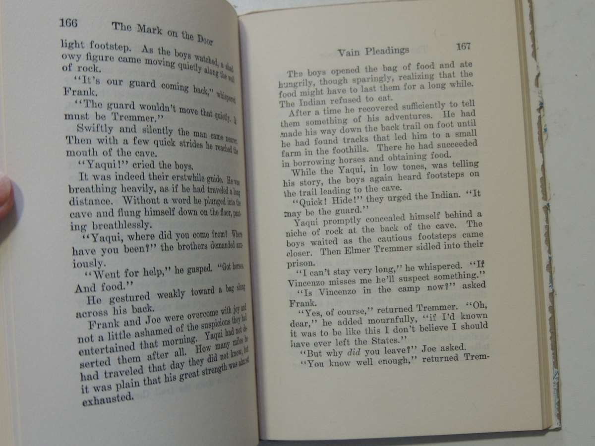 The Mark On The Door - Franklin W. Dixon   Circa 1950s