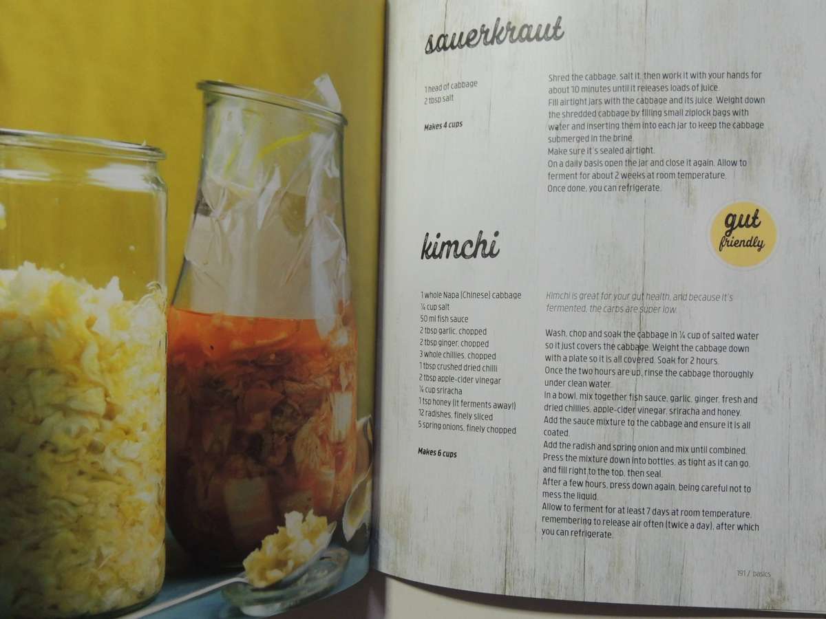 The Real Meal Revolution &   Banting 7 Day Meal Plans  - Tim Noakes, , Rita Venter    2 Book Set
