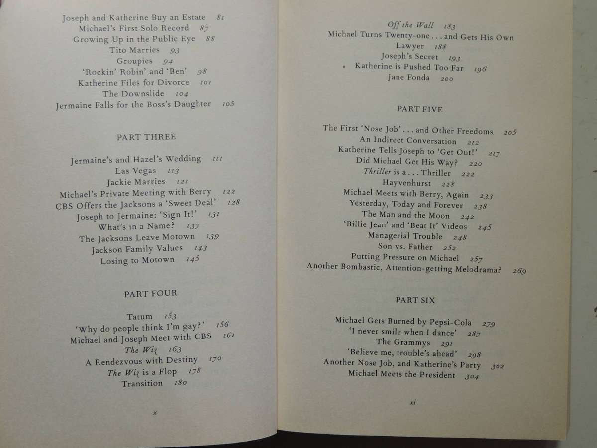 Michael Jackson: The Magic, The Madness, The Whole Story, 1958-2009- J. Randy Taraborrelli