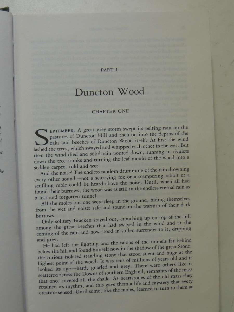 Duncton Wood - William Horwood  FIRST EDITION 1980