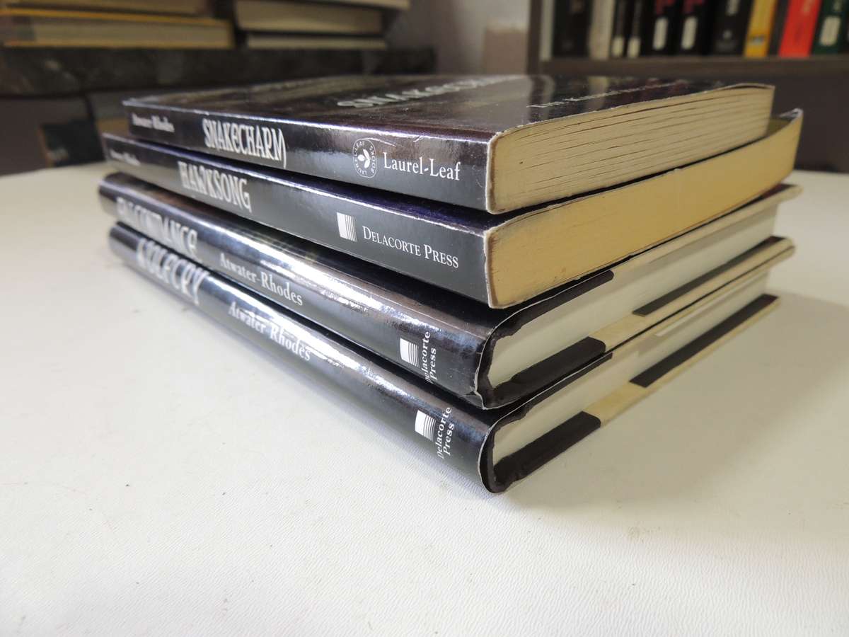 The Kiesha'Ra 4 Vol Set, Hawksong, Snakecharm, Falcondance, Wolfcry - Amelia Atwater-Rhodes