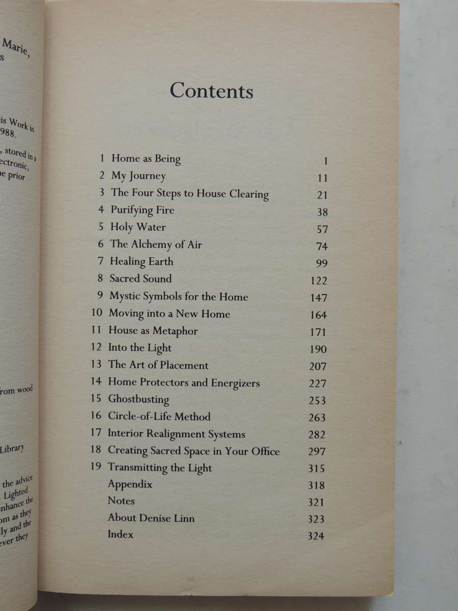 Sacred Space: Clearing And Enhancing The Energy Of Your Home - Denise Linn