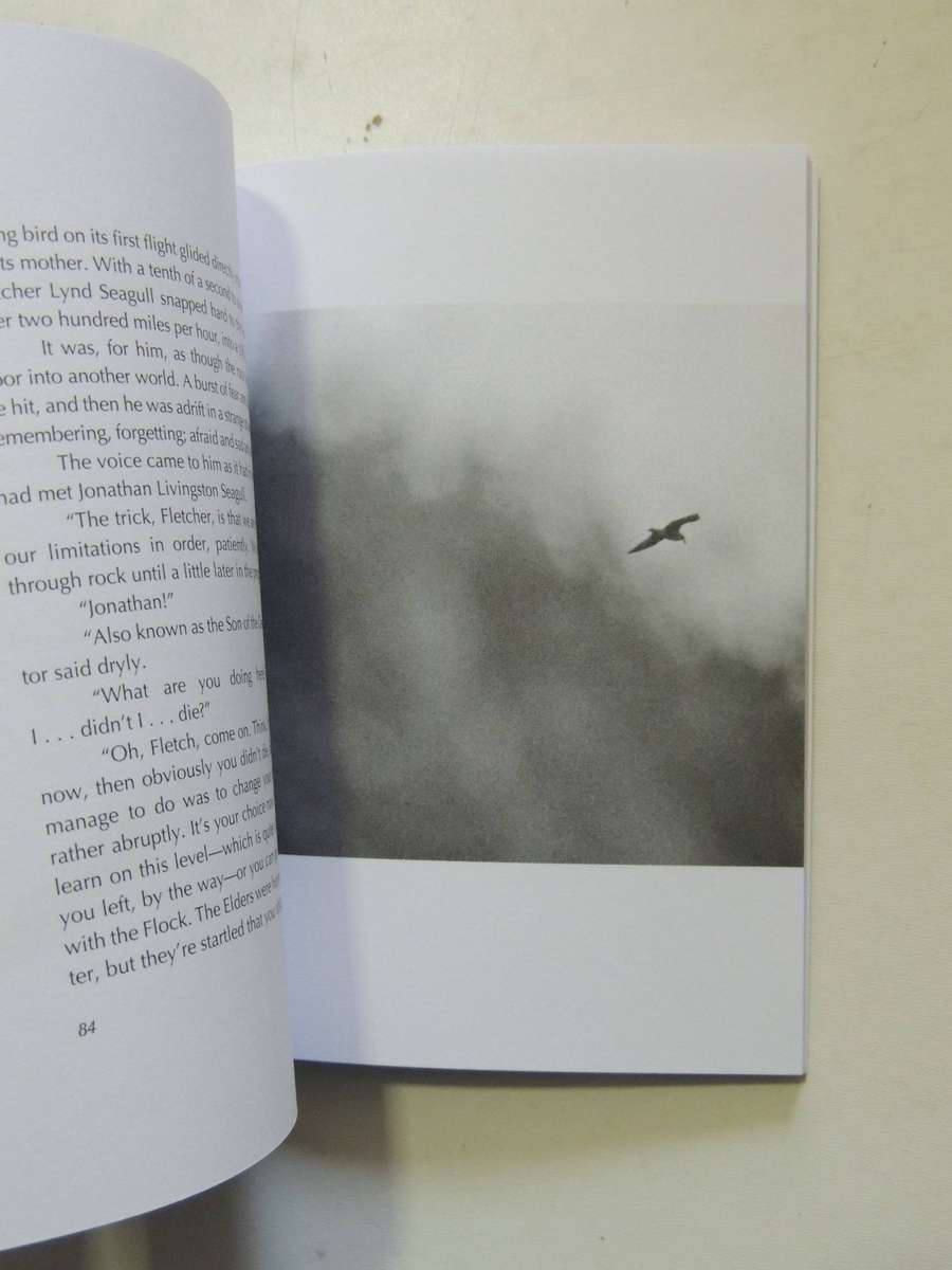 Jonathan Livingston Seagull: A Story The Complete Edition Includes The Rediscovered Part Four R Bach