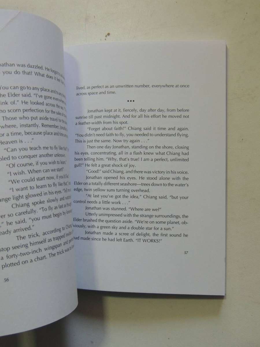 Jonathan Livingston Seagull: A Story The Complete Edition Includes The Rediscovered Part Four R Bach