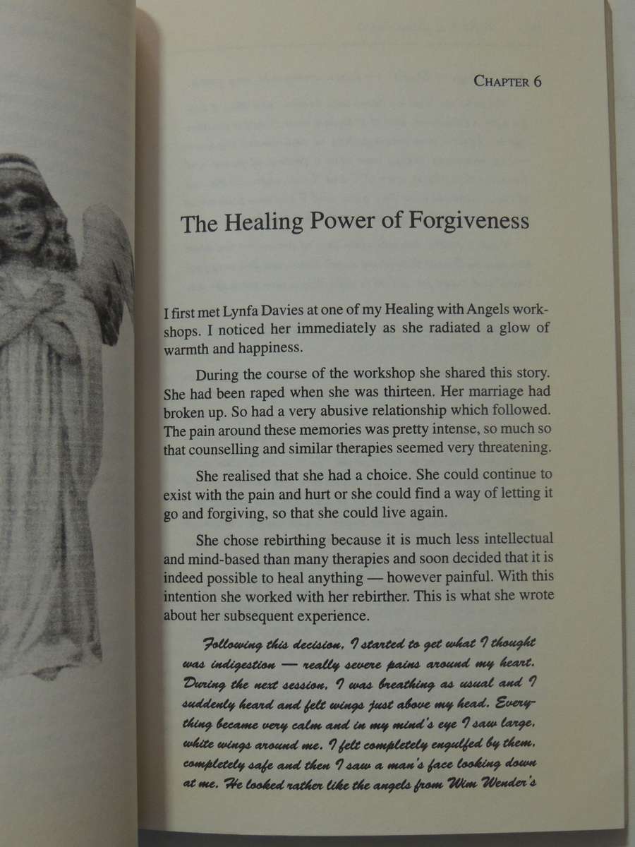 A Little Light On Angels - Diana Cooper    (Signed)