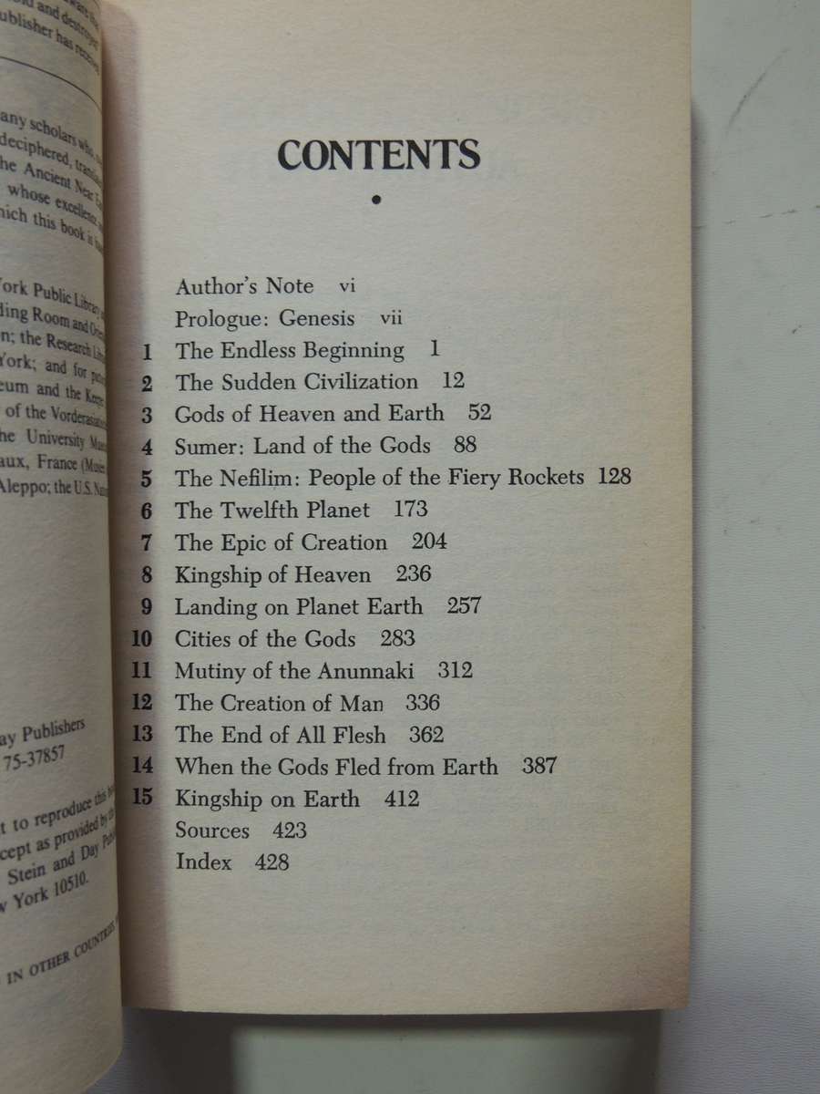 The 12th Planet,  Book 1 of The Earth Chronicles - Zecharia Sitchin