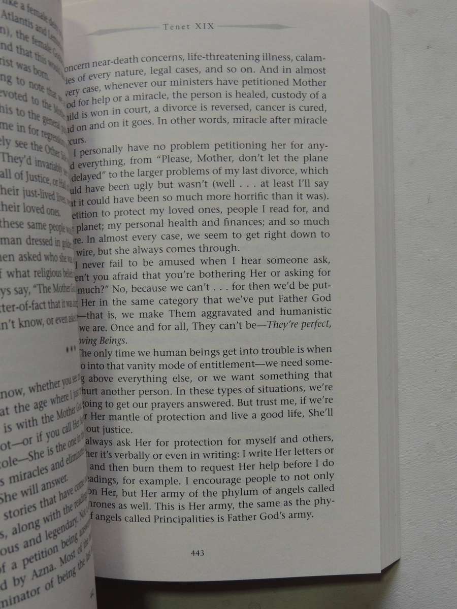 Sylvia Browne: Accepting The Psychic Torch - Sylvia Browne  (Omnibus Edition)