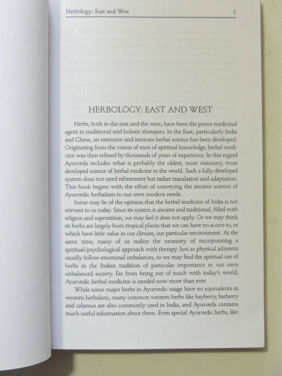 The Yoga Of Herbs: An Ayurvedic Guide To Herbal Medicine - Dr. David Frawley & Dr. Vasant Lad