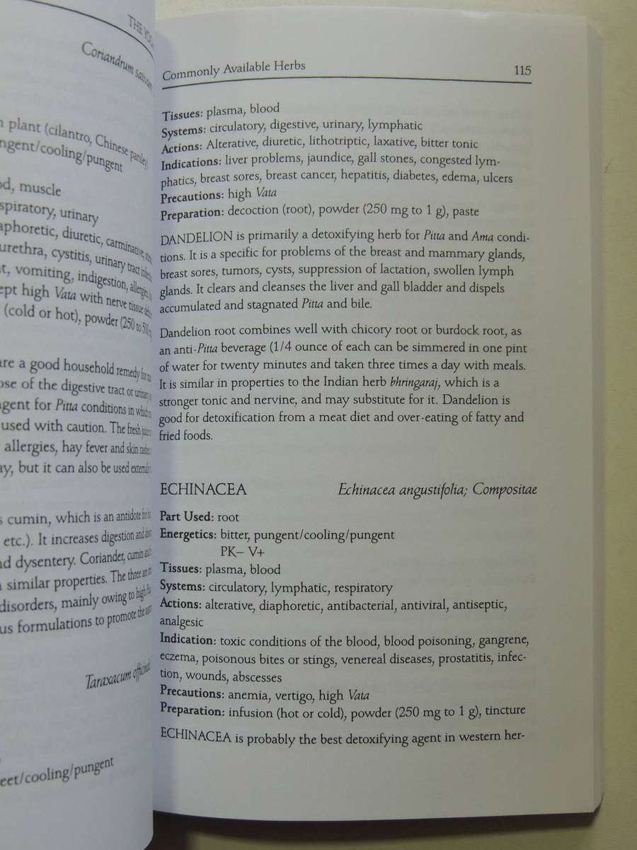 The Yoga Of Herbs: An Ayurvedic Guide To Herbal Medicine - Dr. David Frawley & Dr. Vasant Lad