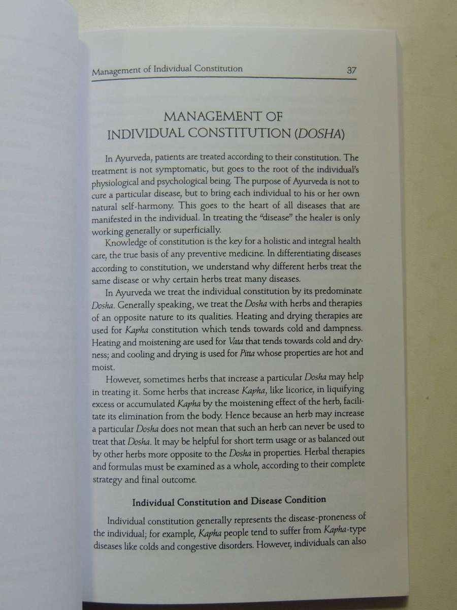 The Yoga Of Herbs: An Ayurvedic Guide To Herbal Medicine - Dr. David Frawley & Dr. Vasant Lad