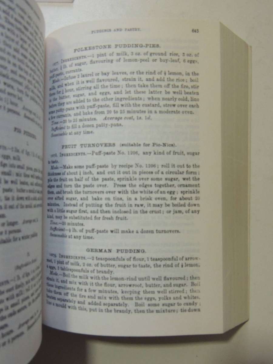 Mrs Beeton's Book Of Household Management: An Illustrated Facsimile Of The First Edition Isabella Be