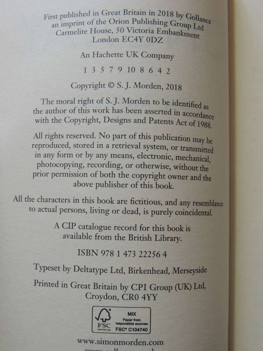 One Way - EIGHT ASTRONAUTS. ONE KILLER. NO WAY HOME - S J Morden