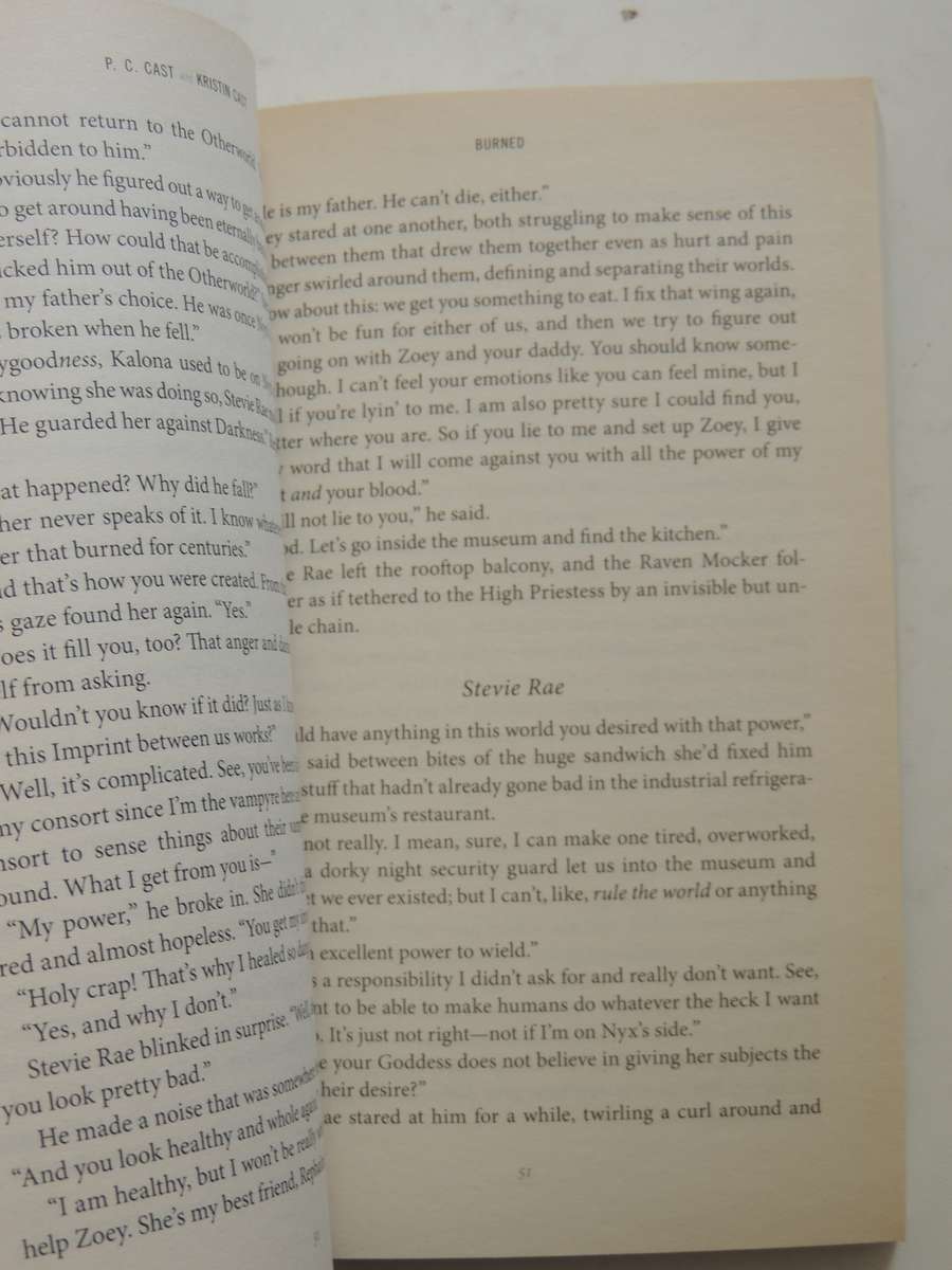 Burned - A House Of Night Novel- P.C. & Kristin Cast