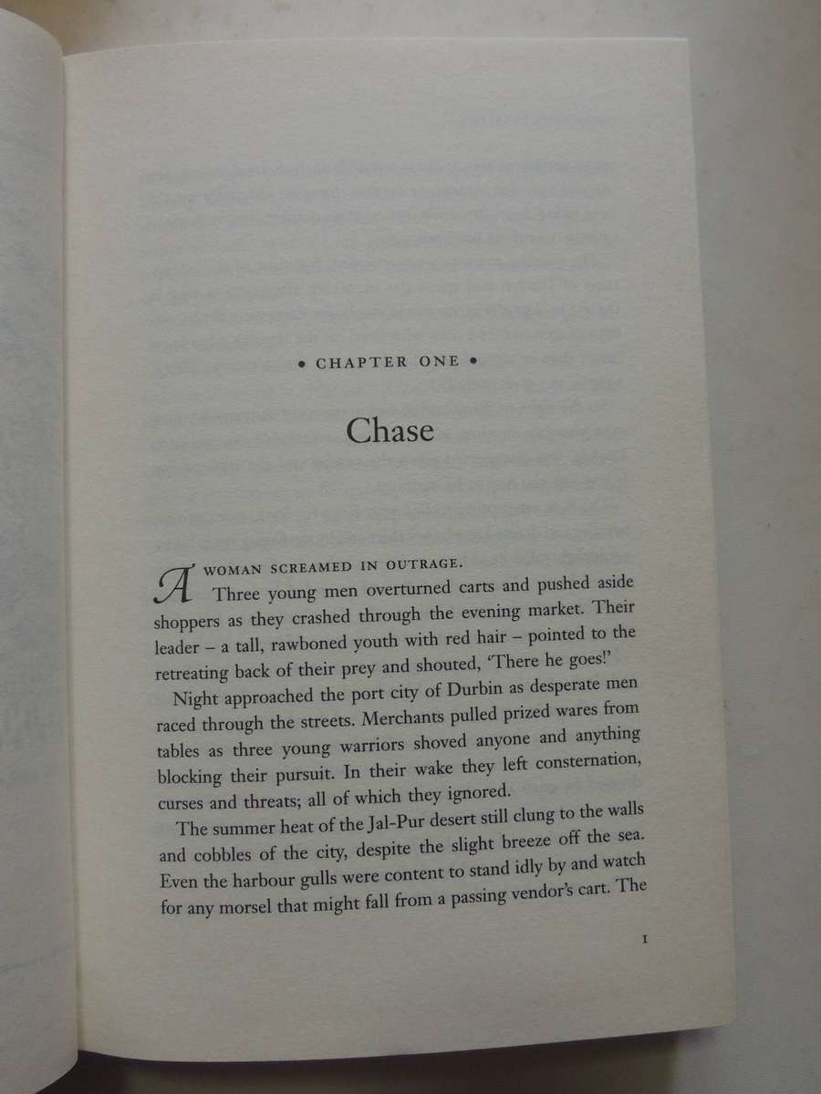 Into a Dark Realm - The DarkWar Book 2 - Raymond E Feist   HC