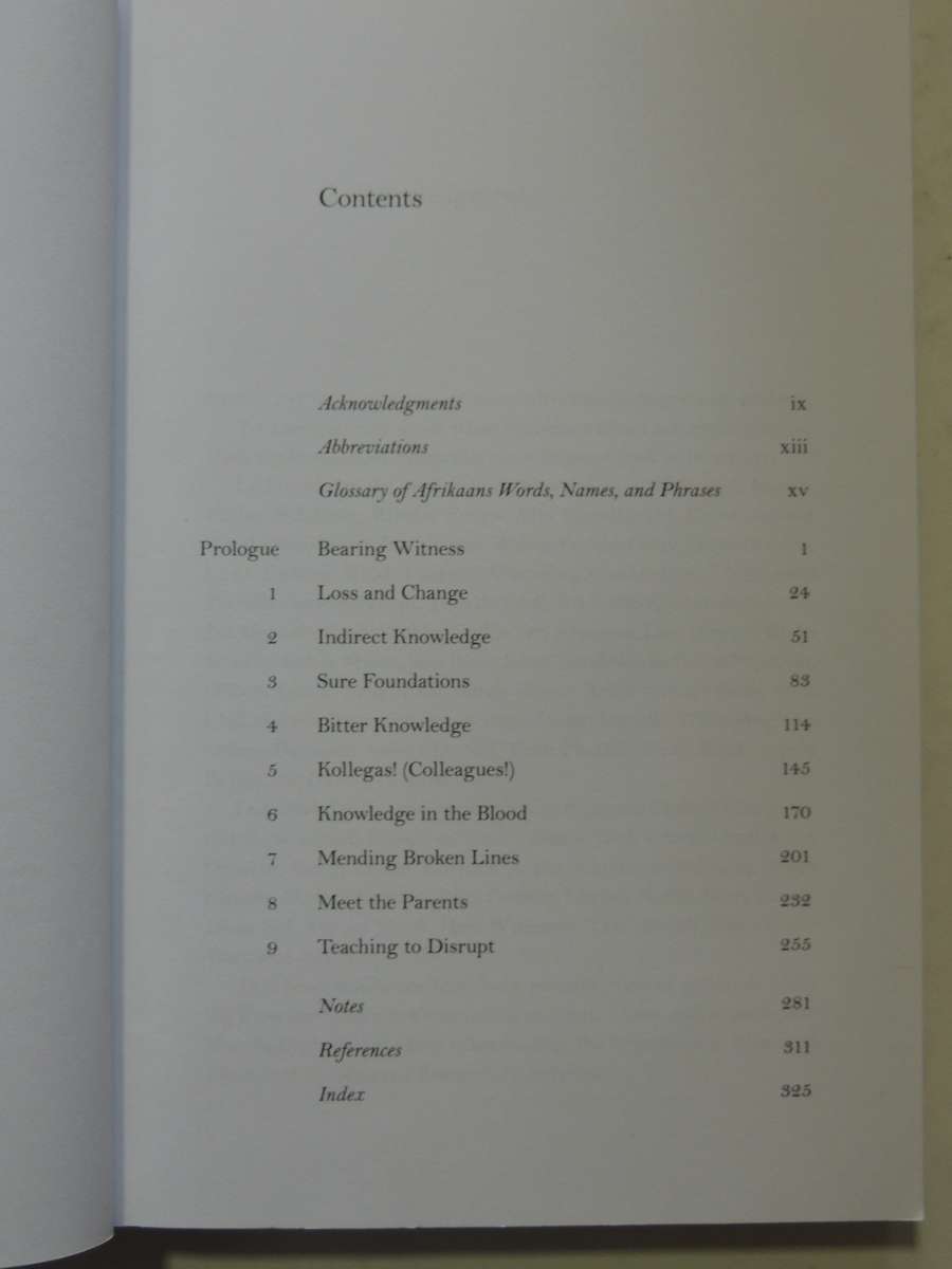 Knowledge In The Blood: Confronting Race And The Apartheid Past - Jonathan D. Jansen