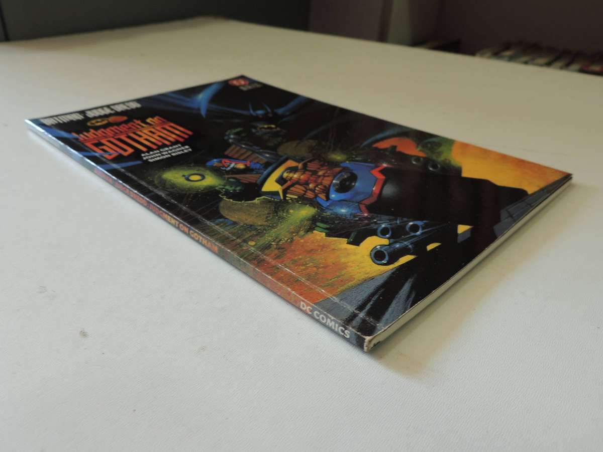 Batman-Judge Dredd: Judgment On Gotham - Alan Grant, John Wagner & Simon Bisley