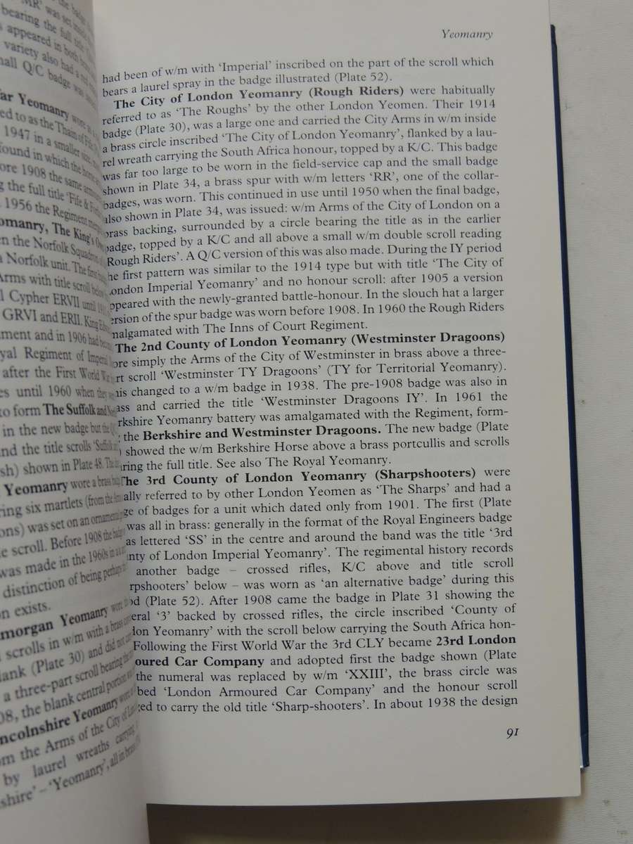 Military Badge Collecting (New & Revised Sixth Edition)John Gaylor