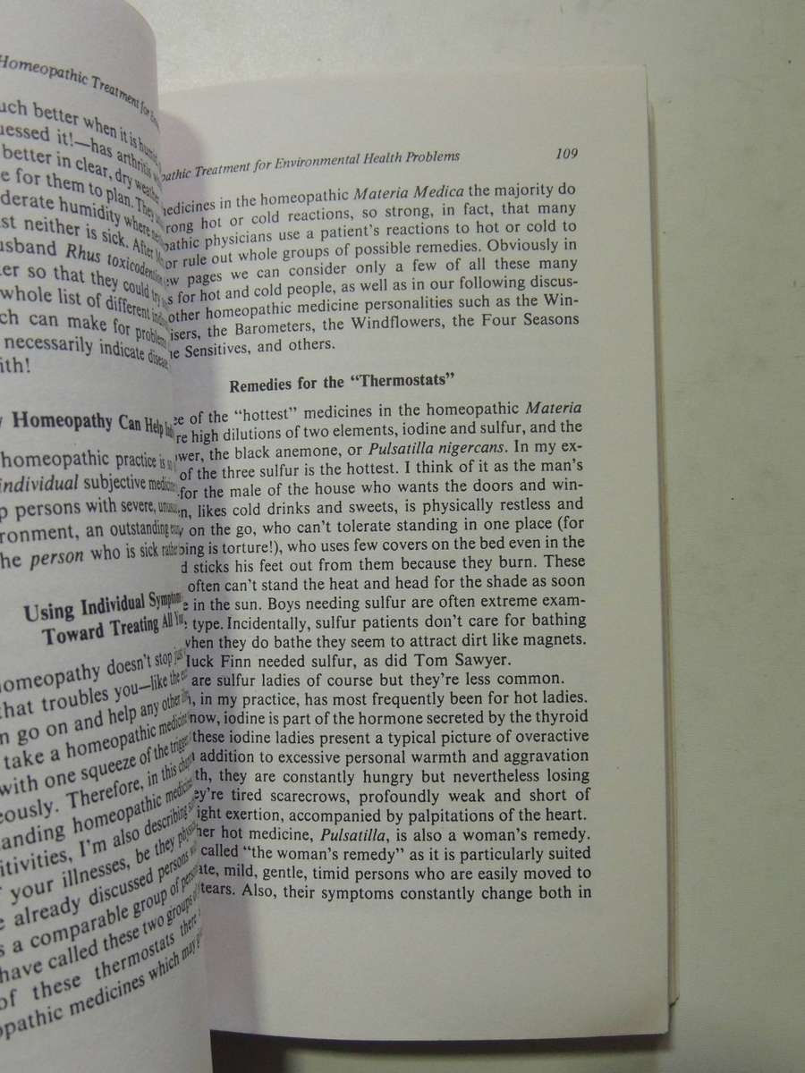 A Doctor's Guide To Helping Yourself With Homeopathic Remedies - James H. Stephenson, MD