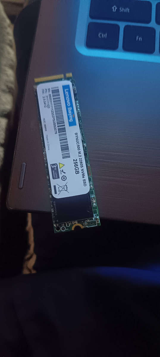 Lenovo 256gb ssd nvme 3x4