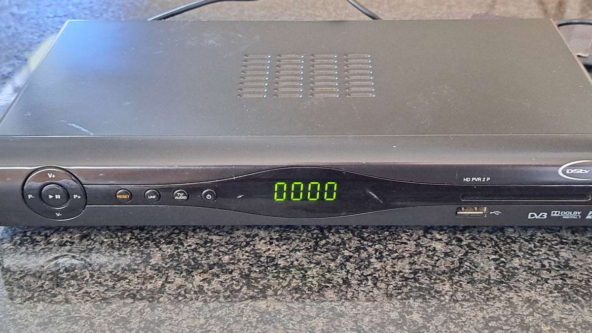 DSTV HD PVR Decoder for repair