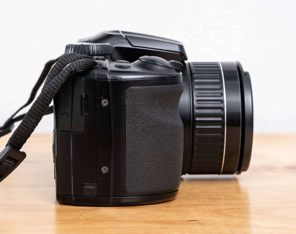 Fujifilm Finepix S4600 - 16MP - 26x Zoom - Digital Camera