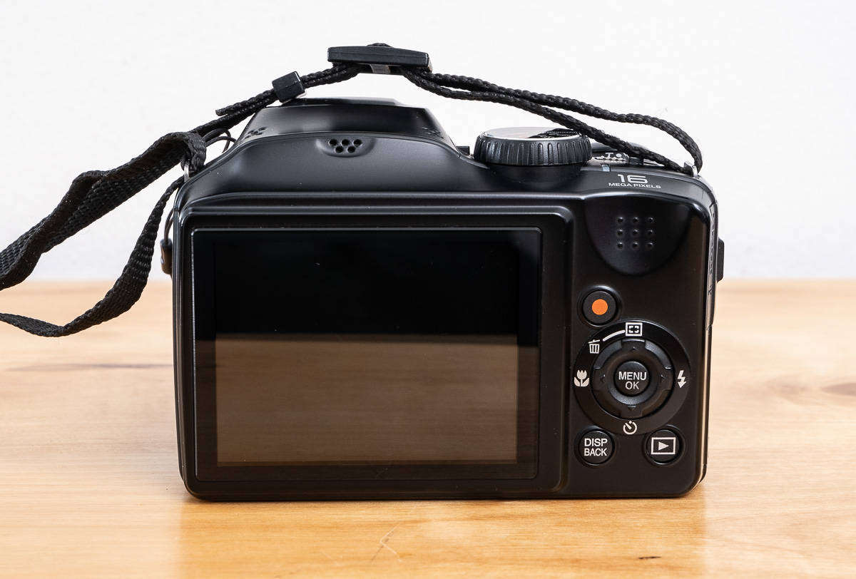 Fujifilm Finepix S4600 - 16MP - 26x Zoom - Digital Camera