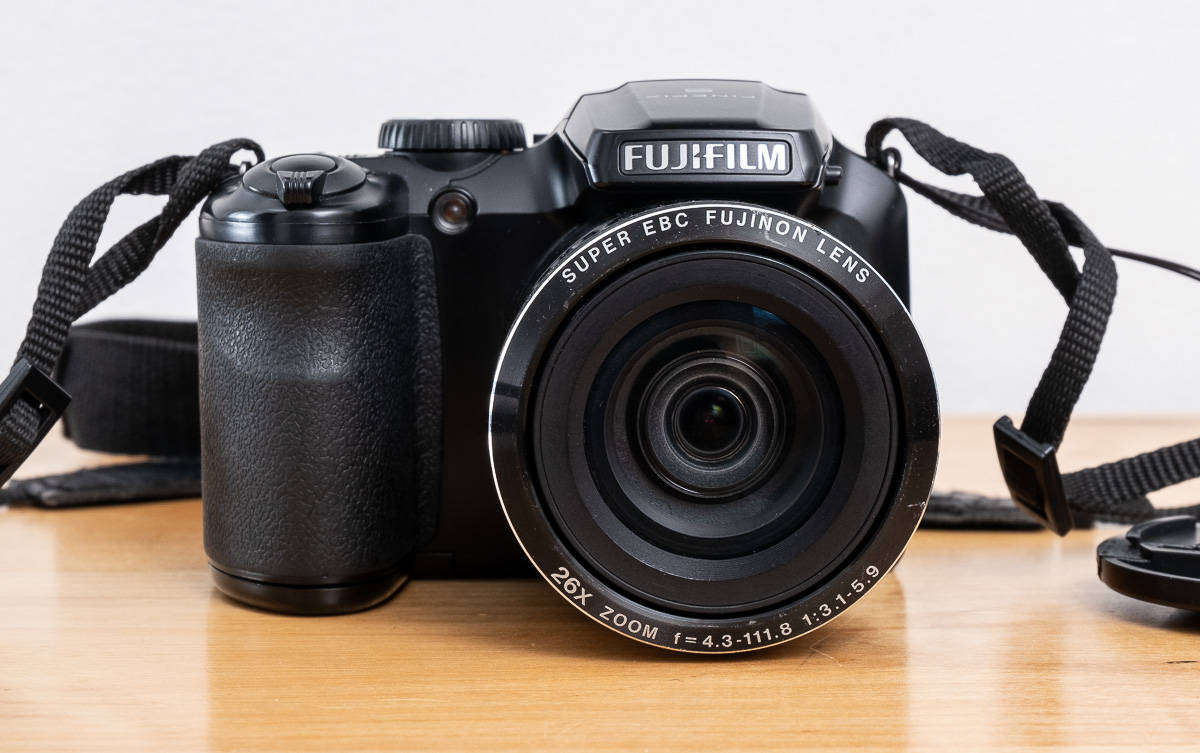 Fujifilm Finepix S4600 - 16MP - 26x Zoom - Digital Camera