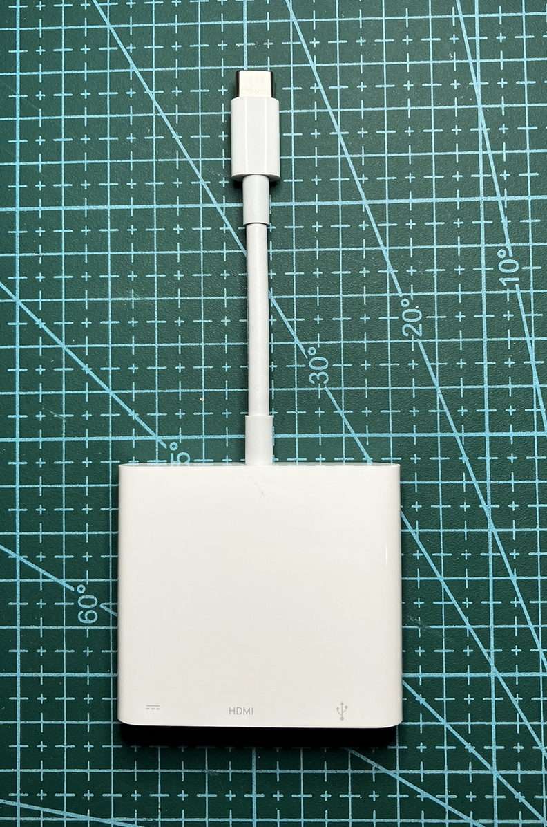 Apple USB-C Digital AV Multiport Adapter for Mac/iPhone/iPad - MW5M3ZM/A