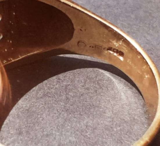 Gents 12 Diamond Ring