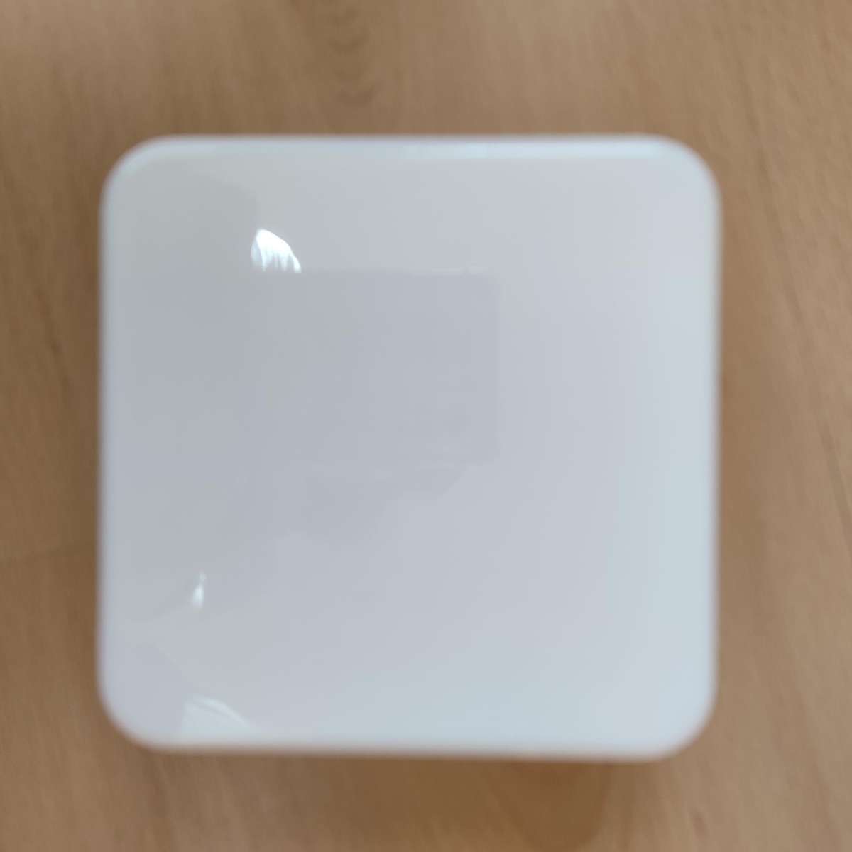 Apple series1 38mm Watch Box Set, Packaging & 2m Apple Watch Charging Cable.