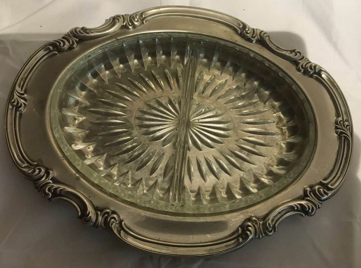 Epns with glass divided relish tray